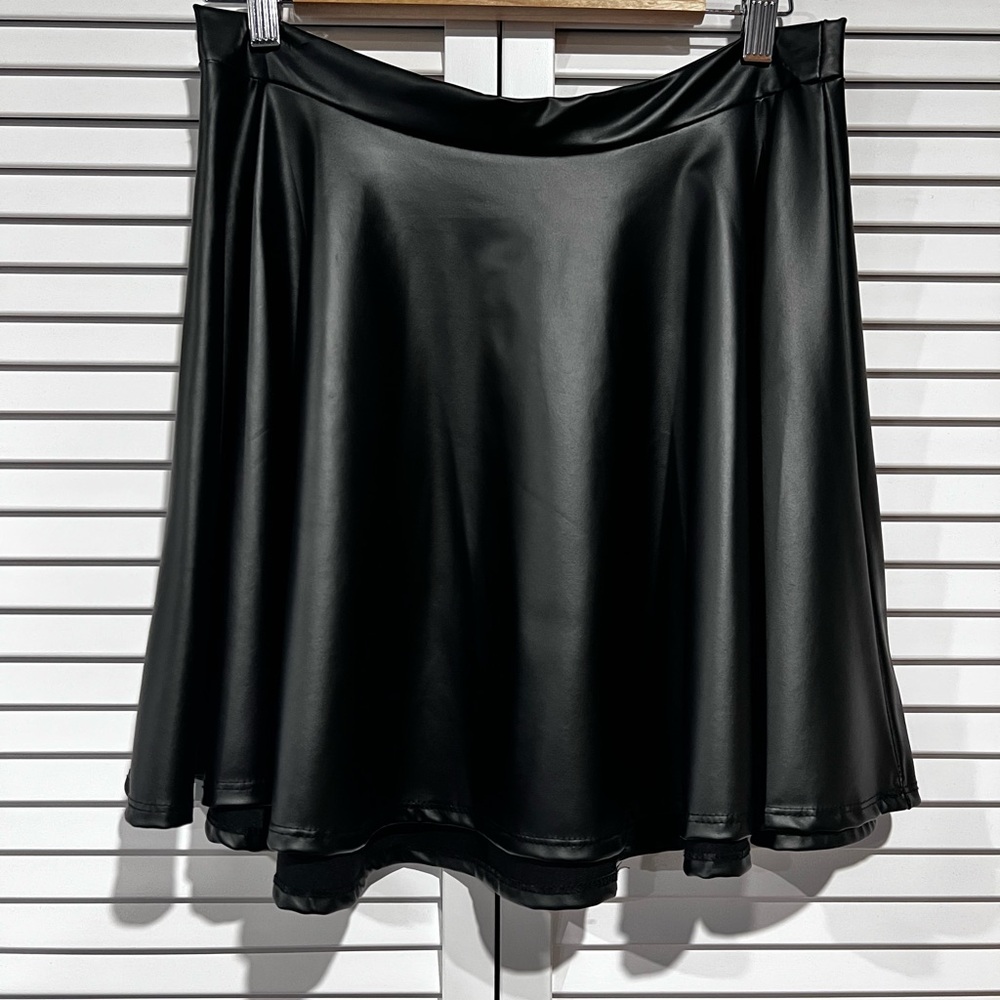 Black Faux Leather Women's Mini Skirt
